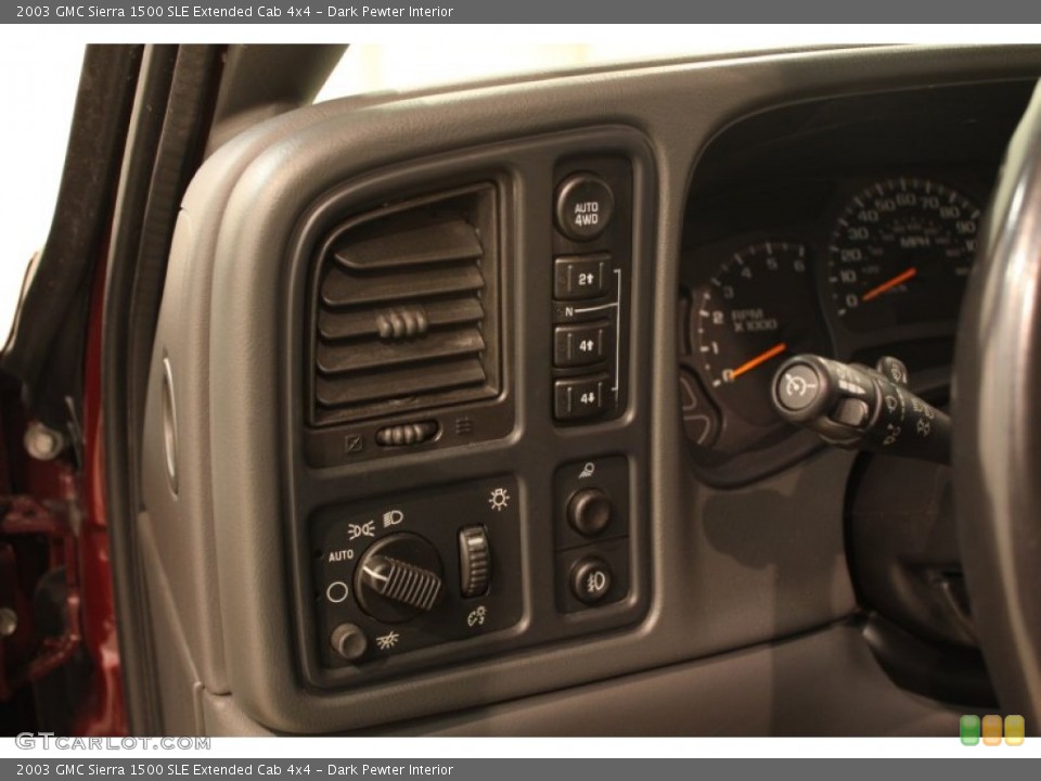 Dark Pewter Interior Controls for the 2003 GMC Sierra 1500 SLE Extended Cab 4x4 #76983856