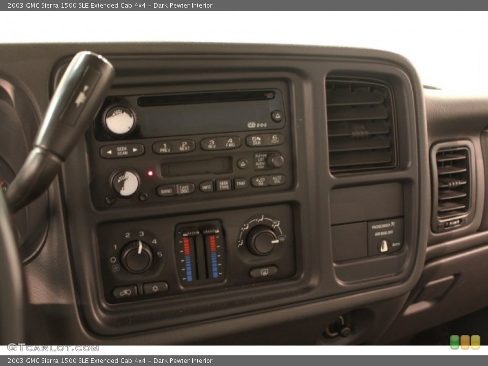 Dark Pewter Interior Controls for the 2003 GMC Sierra 1500 SLE Extended Cab 4x4 #76983886