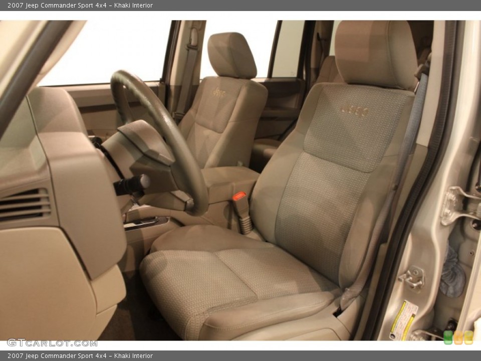 Khaki 2007 Jeep Commander Interiors