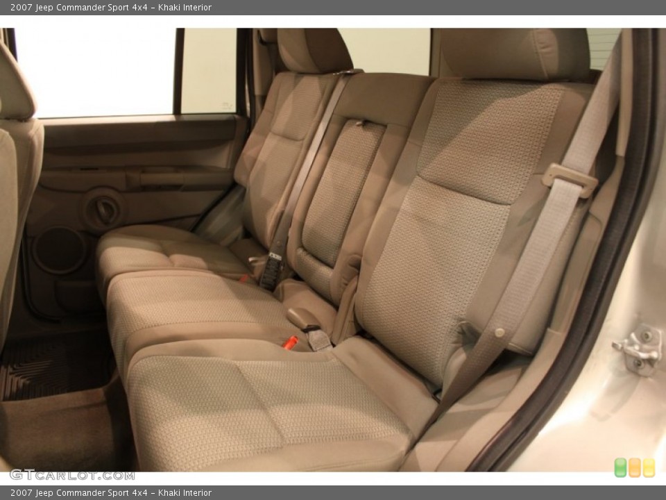 Khaki Interior Rear Seat for the 2007 Jeep Commander Sport 4x4 #76984058