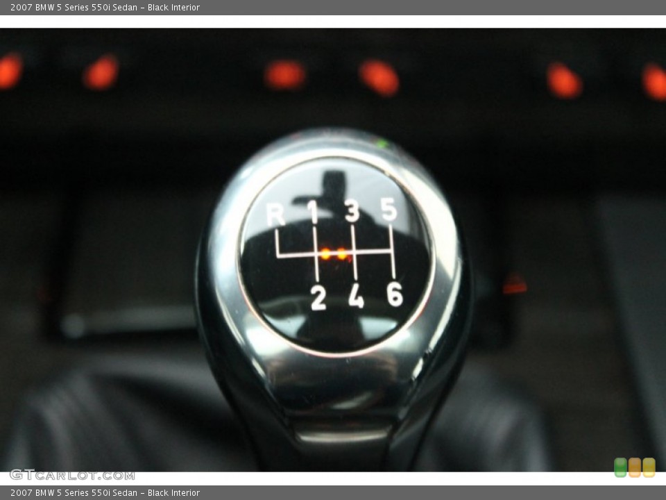 Black Interior Transmission for the 2007 BMW 5 Series 550i Sedan #76989357