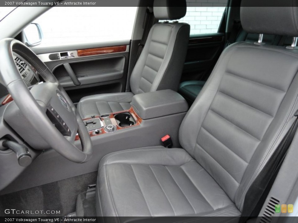 Anthracite Interior Photo for the 2007 Volkswagen Touareg V6 #76993001