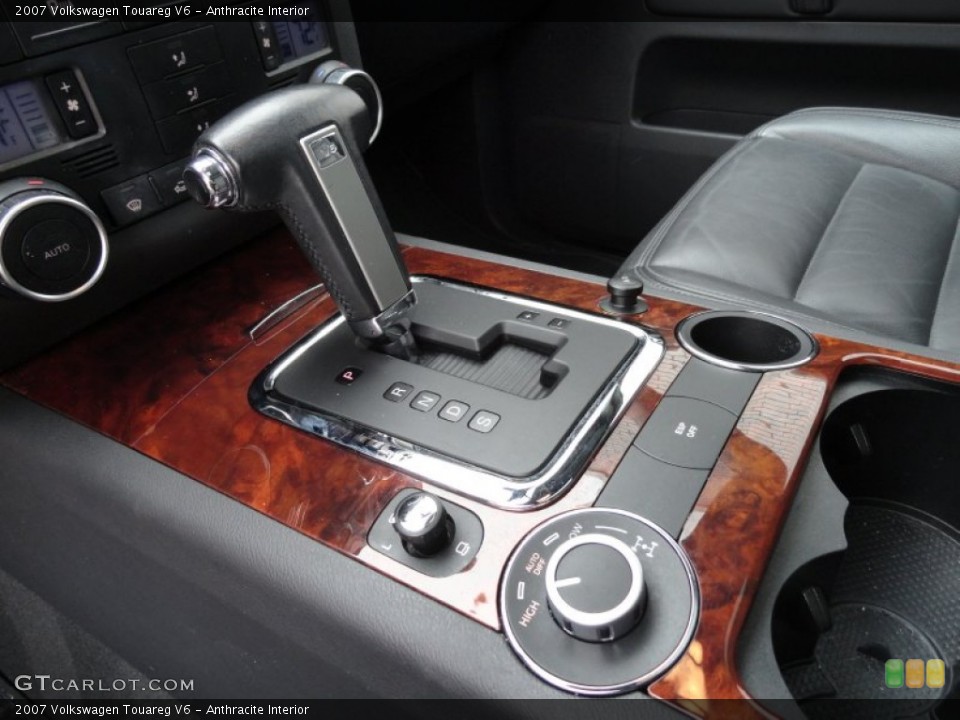 Anthracite Interior Transmission for the 2007 Volkswagen Touareg V6 #76993164
