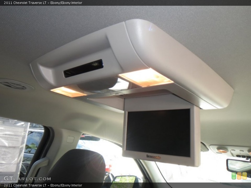 Ebony/Ebony Interior Entertainment System for the 2011 Chevrolet Traverse LT #76994011