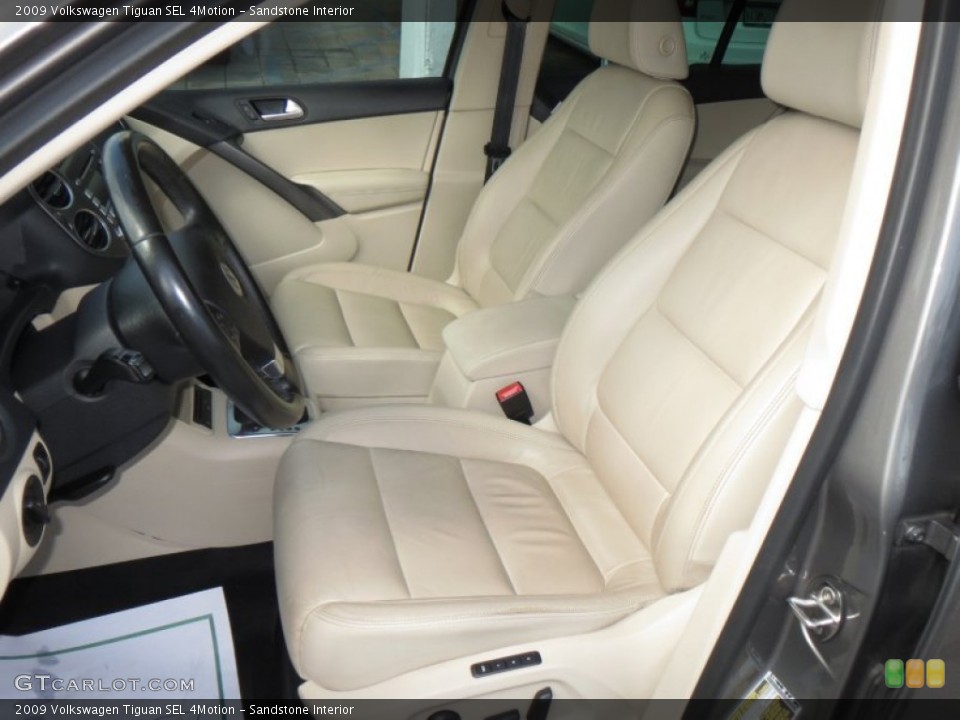Sandstone Interior Photo for the 2009 Volkswagen Tiguan SEL 4Motion #76994320