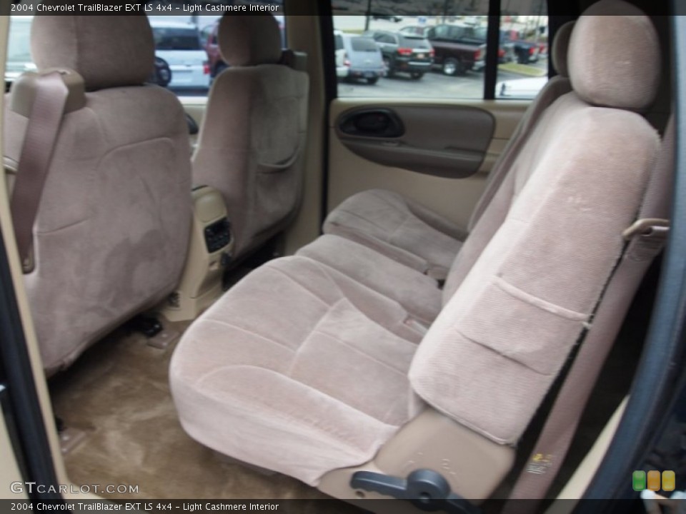 Light Cashmere Interior Rear Seat for the 2004 Chevrolet TrailBlazer EXT LS 4x4 #76997796