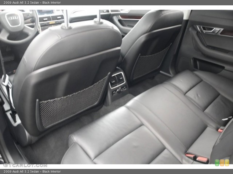 Black Interior Rear Seat for the 2009 Audi A6 3.2 Sedan #76999530