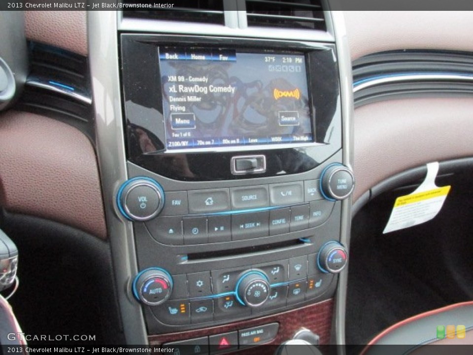 Jet Black/Brownstone Interior Controls for the 2013 Chevrolet Malibu LTZ #77001841