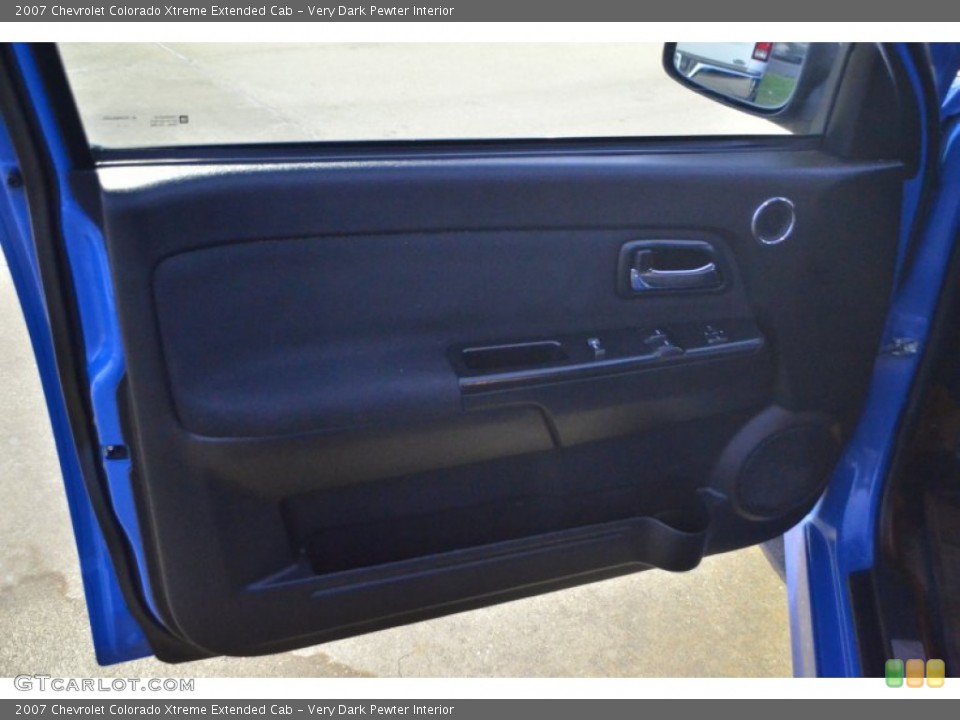 Very Dark Pewter Interior Door Panel for the 2007 Chevrolet Colorado Xtreme Extended Cab #77009574