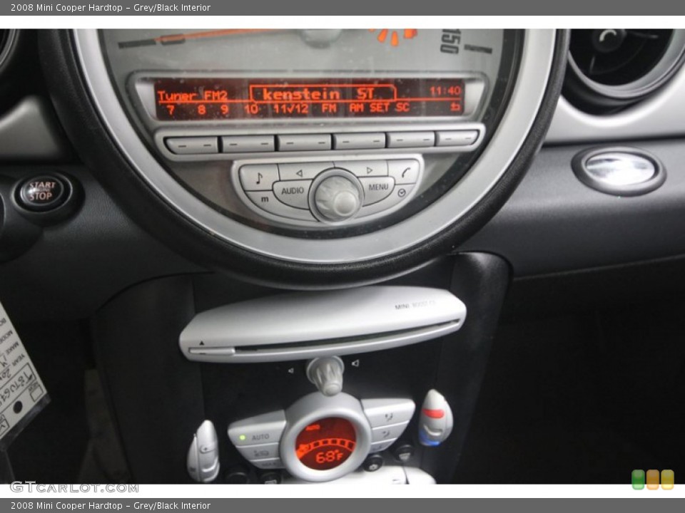 Grey/Black Interior Controls for the 2008 Mini Cooper Hardtop #77016387