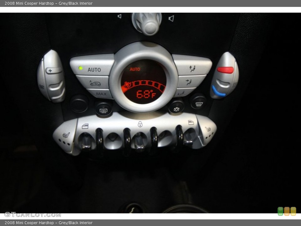 Grey/Black Interior Controls for the 2008 Mini Cooper Hardtop #77016410