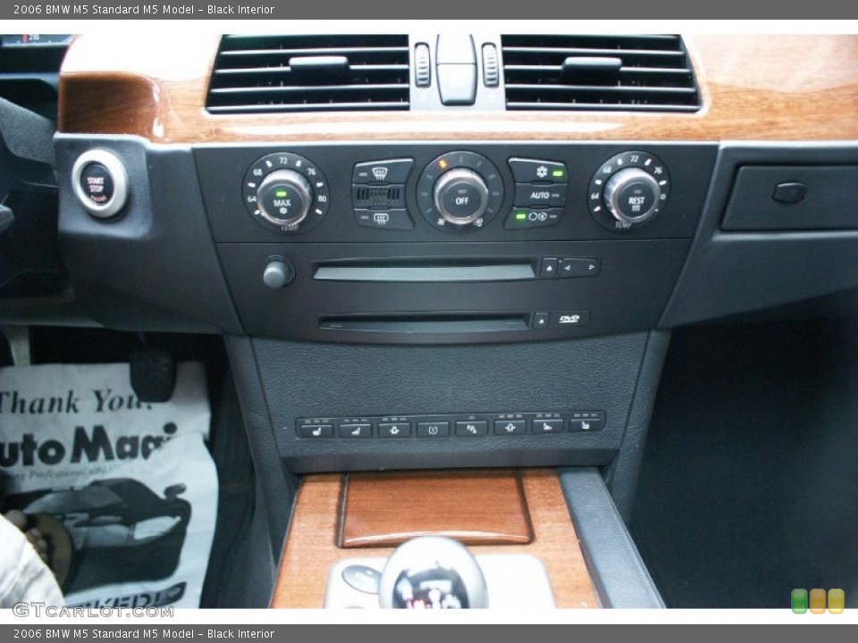 Black Interior Controls for the 2006 BMW M5  #77019996