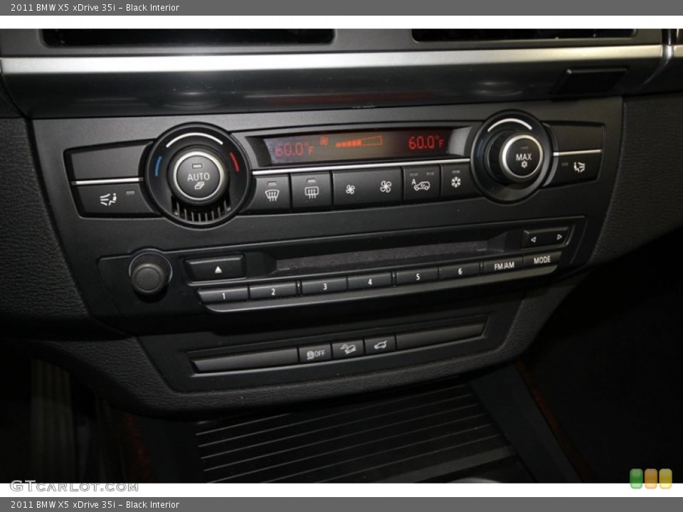 Black Interior Controls for the 2011 BMW X5 xDrive 35i #77020384