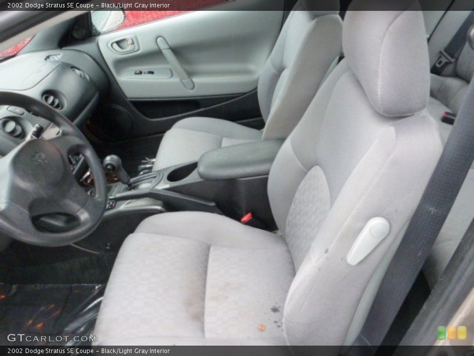 Black/Light Gray Interior Front Seat for the 2002 Dodge Stratus SE Coupe #77022288