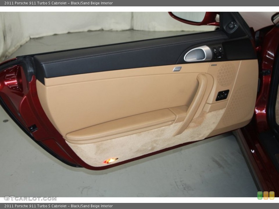 Black/Sand Beige Interior Door Panel for the 2011 Porsche 911 Turbo S Cabriolet #77023284