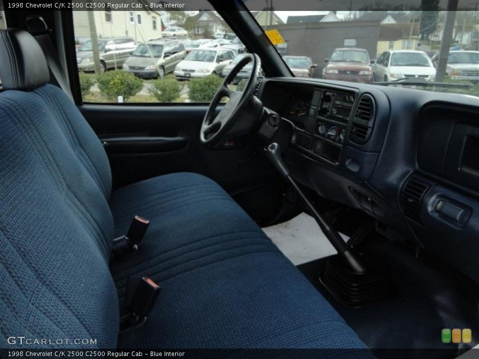 Blue Interior Photo for the 1998 Chevrolet C/K 2500 C2500 Regular Cab #77024145