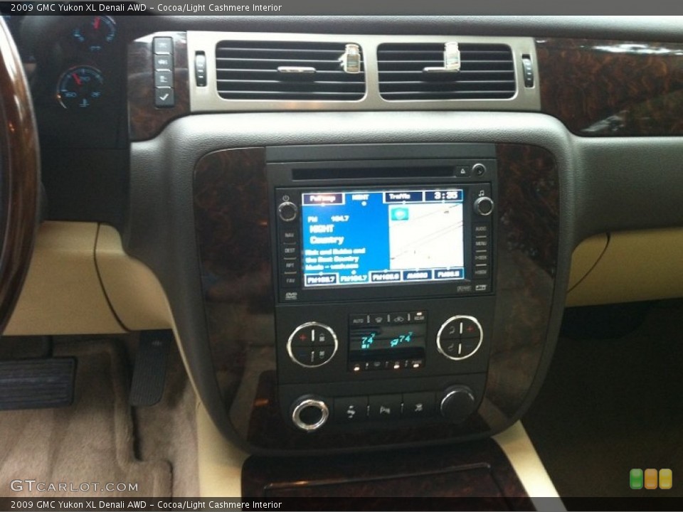 Cocoa/Light Cashmere Interior Controls for the 2009 GMC Yukon XL Denali AWD #77025747