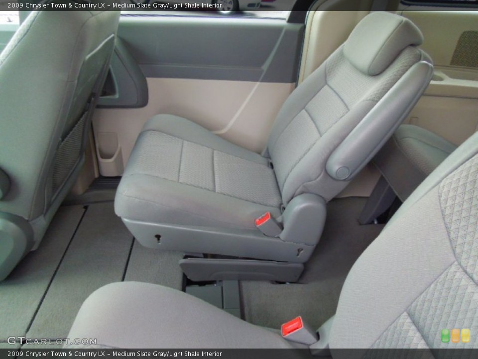 Medium Slate Gray/Light Shale Interior Rear Seat for the 2009 Chrysler Town & Country LX #77026968