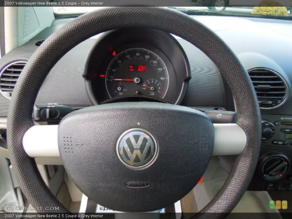 Grey Interior Steering Wheel for the 2007 Volkswagen New Beetle 2.5 Coupe #77027376