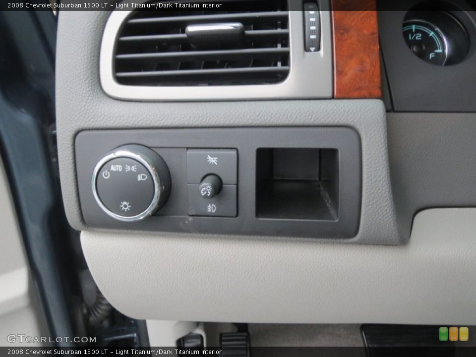 Light Titanium/Dark Titanium Interior Controls for the 2008 Chevrolet Suburban 1500 LT #77031500