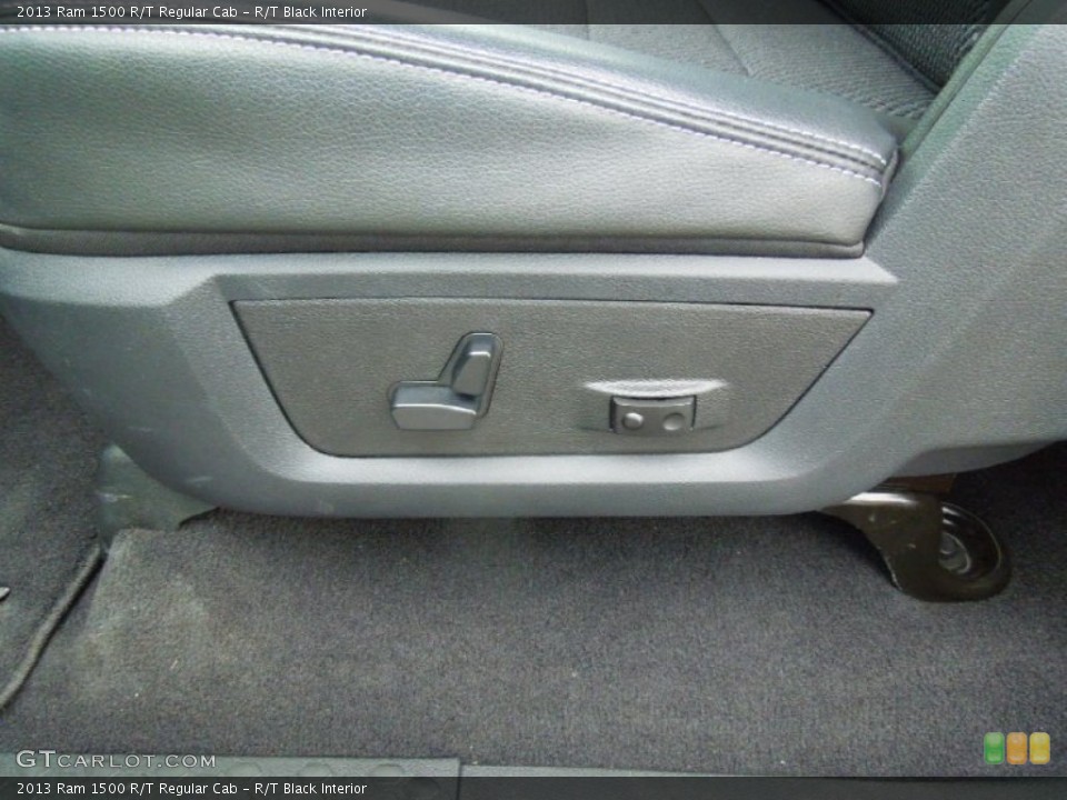 R/T Black Interior Front Seat for the 2013 Ram 1500 R/T Regular Cab #77031591