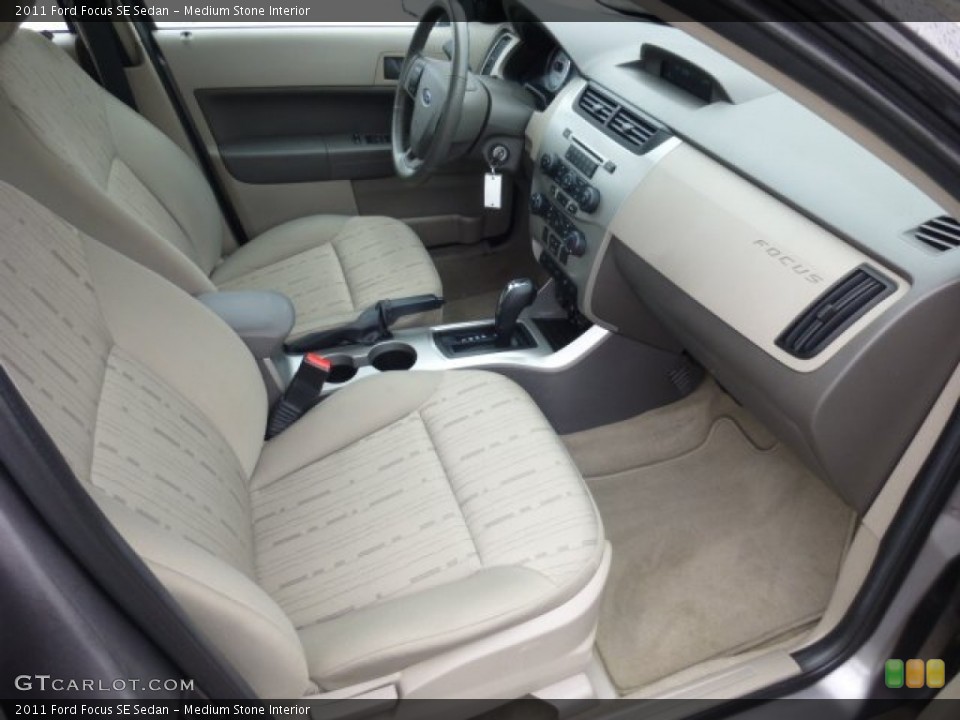 Medium Stone Interior Photo for the 2011 Ford Focus SE Sedan #77033214