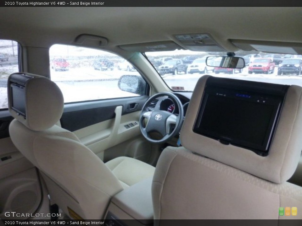 Sand Beige Interior Entertainment System for the 2010 Toyota Highlander V6 4WD #77034114