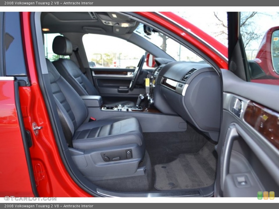 Anthracite Interior Photo for the 2008 Volkswagen Touareg 2 V8 #77035209