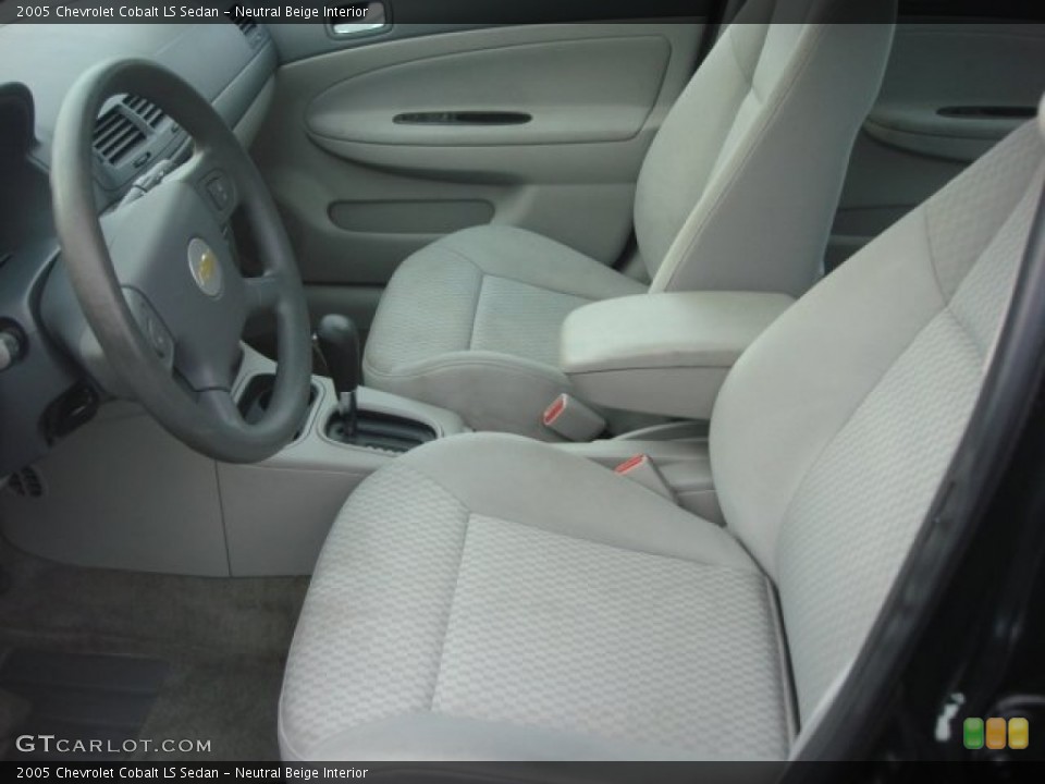 Neutral Beige Interior Photo for the 2005 Chevrolet Cobalt LS Sedan #77035995