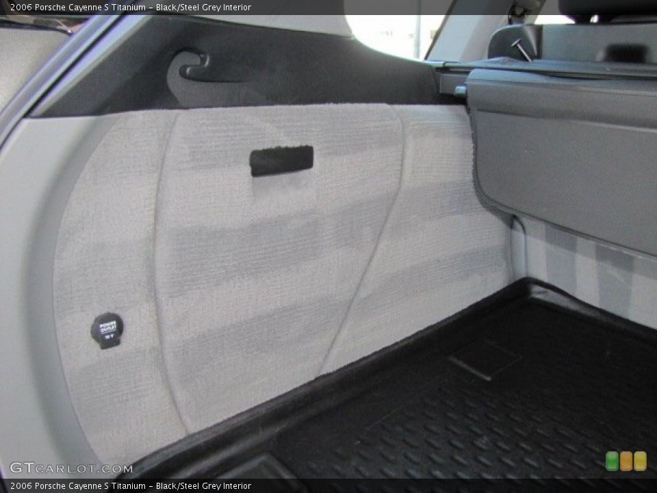 Black/Steel Grey Interior Trunk for the 2006 Porsche Cayenne S Titanium #77036601