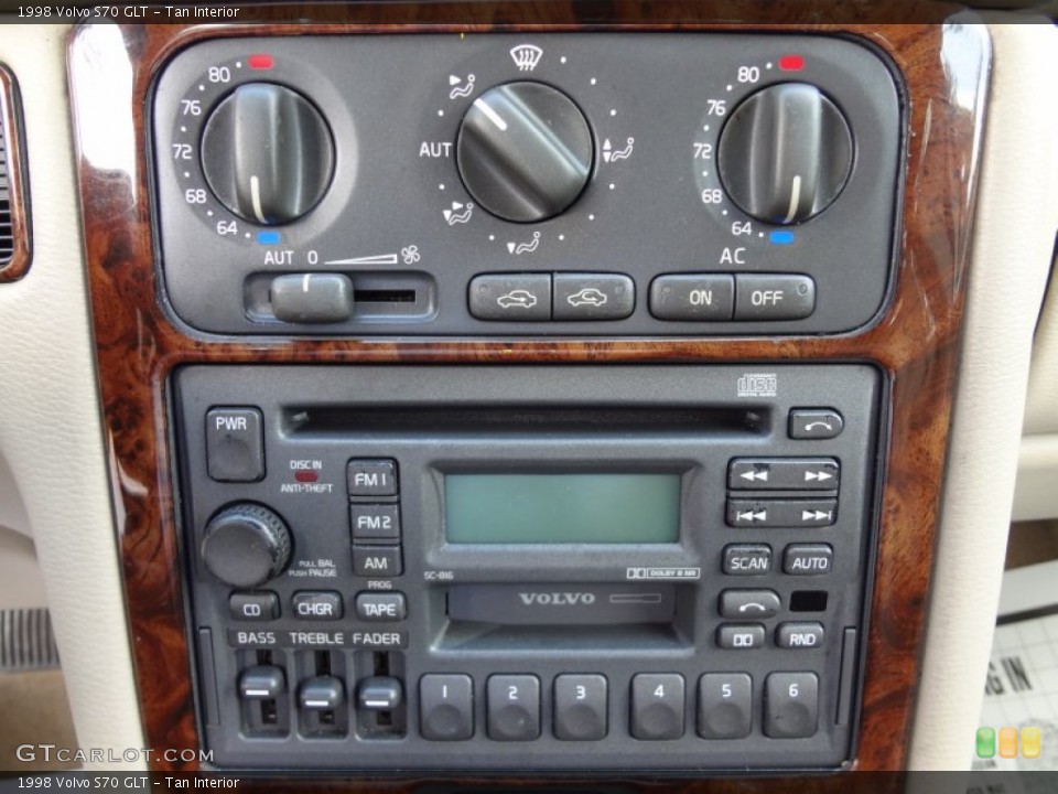 Tan Interior Controls for the 1998 Volvo S70 GLT #77045229