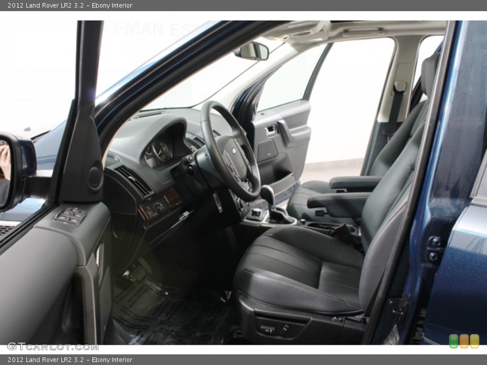 Ebony 2012 Land Rover LR2 Interiors