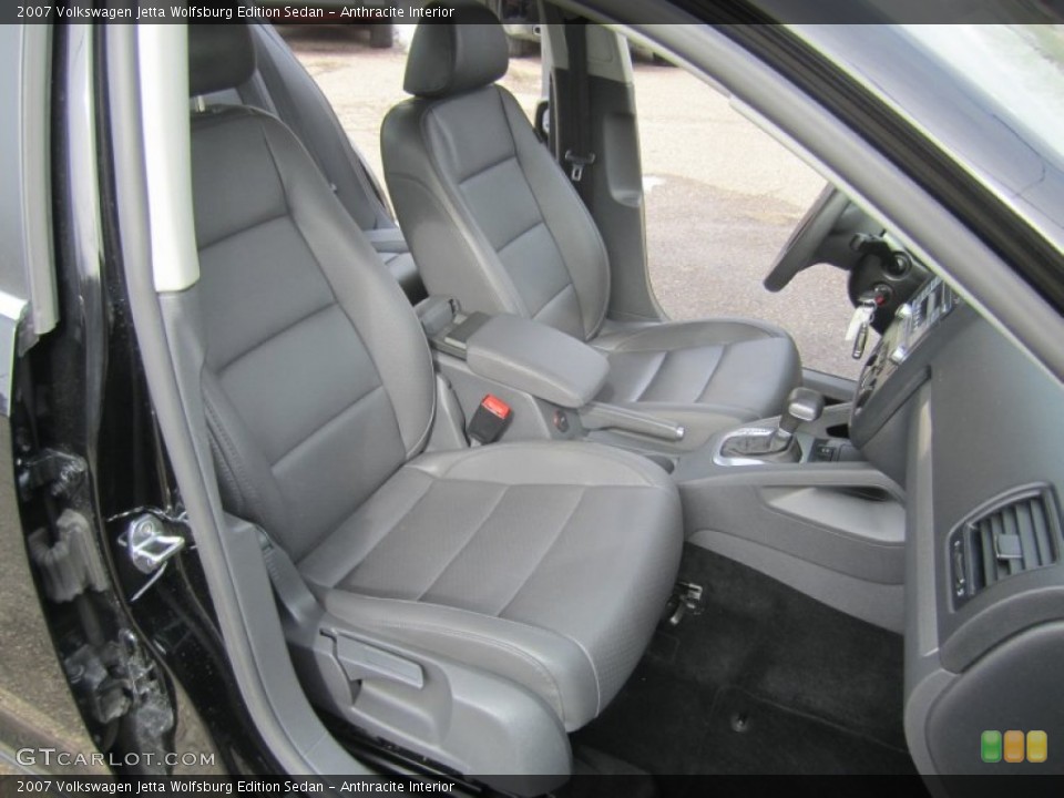 Anthracite Interior Front Seat for the 2007 Volkswagen Jetta Wolfsburg Edition Sedan #77072520