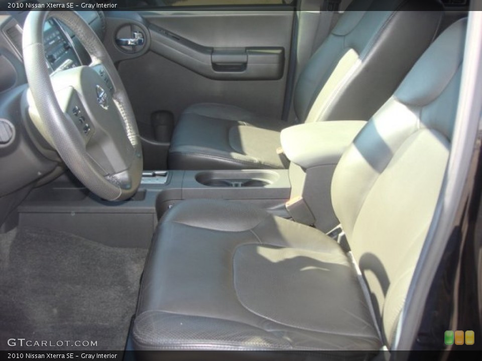 Gray Interior Photo for the 2010 Nissan Xterra SE #77076804