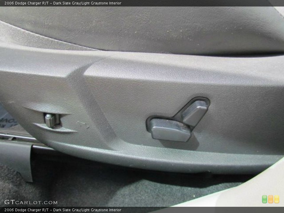 Dark Slate Gray/Light Graystone Interior Controls for the 2006 Dodge Charger R/T #77078577
