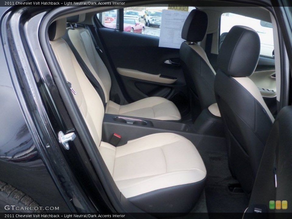 Light Neutral/Dark Accents Interior Rear Seat for the 2011 Chevrolet Volt Hatchback #77099446