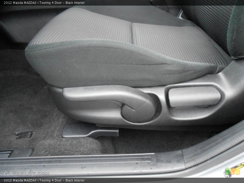 Black Interior Front Seat for the 2012 Mazda MAZDA3 i Touring 4 Door #77100038