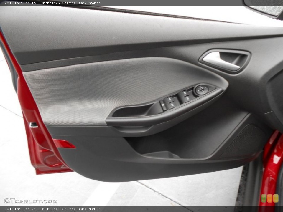 Charcoal Black Interior Door Panel for the 2013 Ford Focus SE Hatchback #77104445