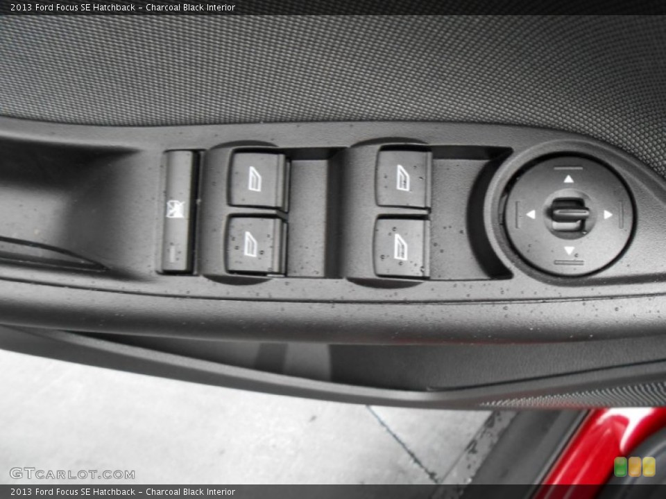 Charcoal Black Interior Controls for the 2013 Ford Focus SE Hatchback #77104453