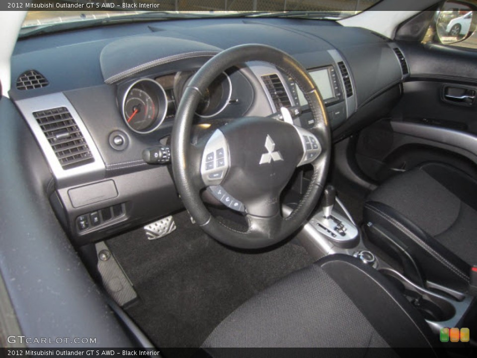 Black Interior Photo for the 2012 Mitsubishi Outlander GT S AWD #77111306