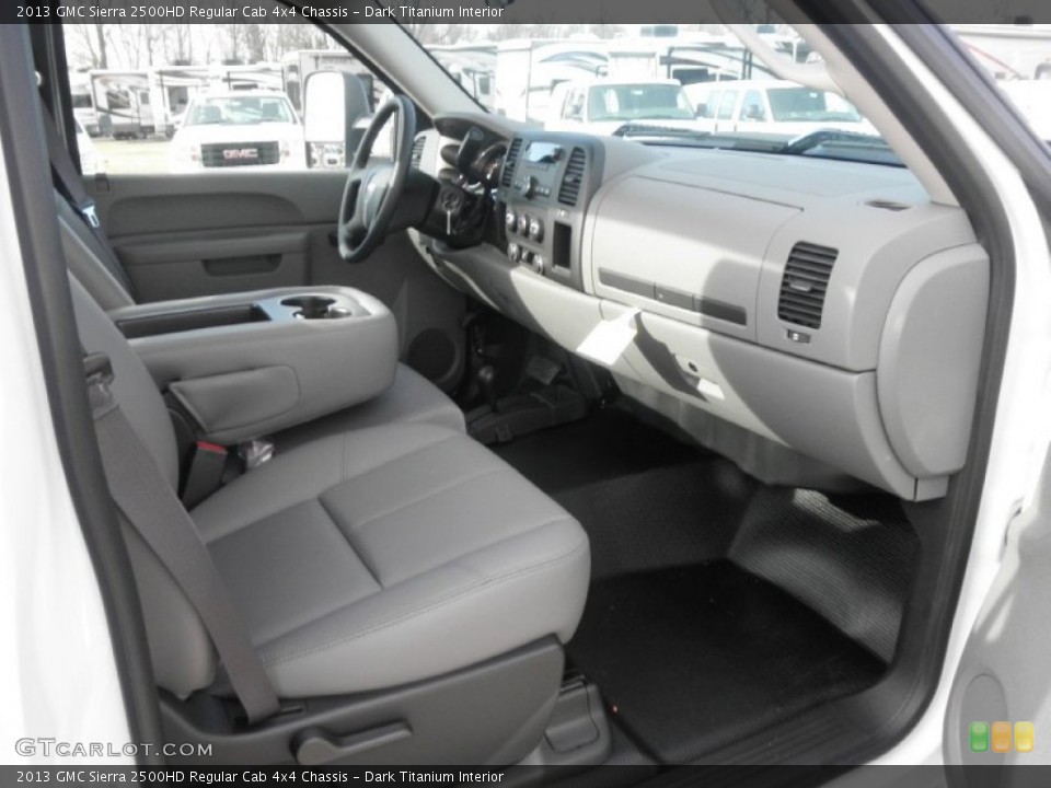 Dark Titanium Interior Photo for the 2013 GMC Sierra 2500HD Regular Cab 4x4 Chassis #77115051