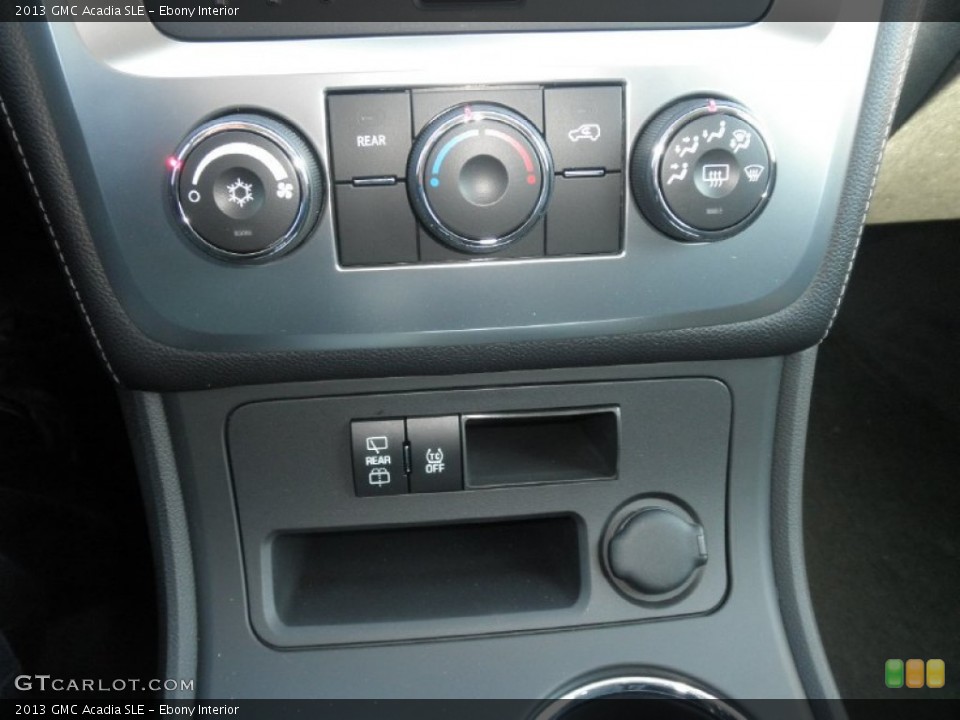 Ebony Interior Controls for the 2013 GMC Acadia SLE #77119550