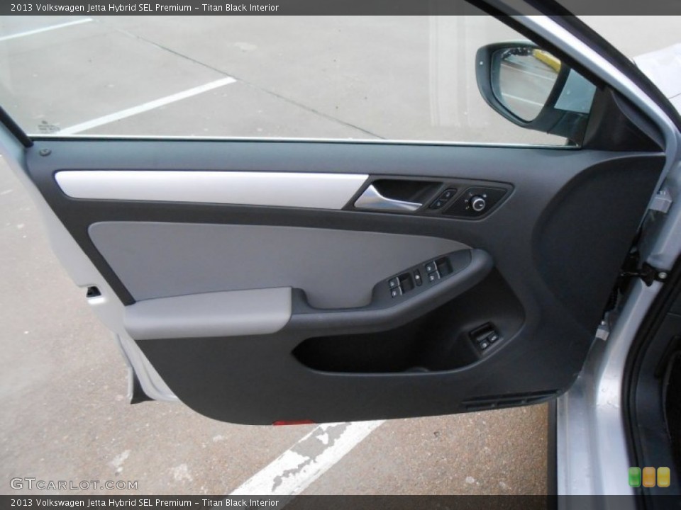Titan Black Interior Door Panel for the 2013 Volkswagen Jetta Hybrid SEL Premium #77121056