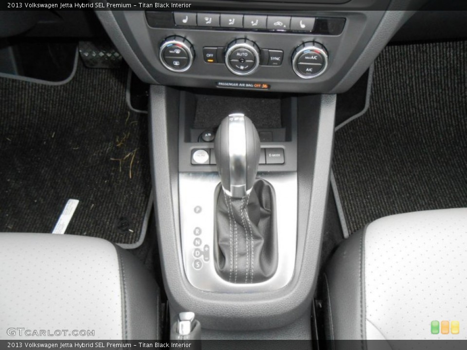 Titan Black Interior Transmission for the 2013 Volkswagen Jetta Hybrid SEL Premium #77121251