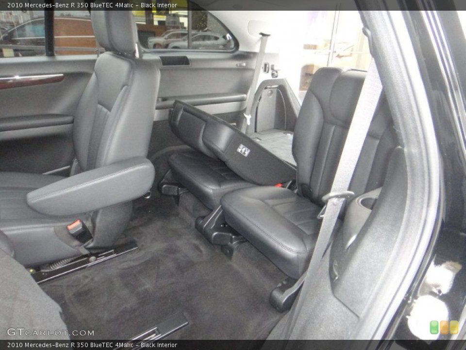 Black Interior Rear Seat for the 2010 Mercedes-Benz R 350 BlueTEC 4Matic #77122366