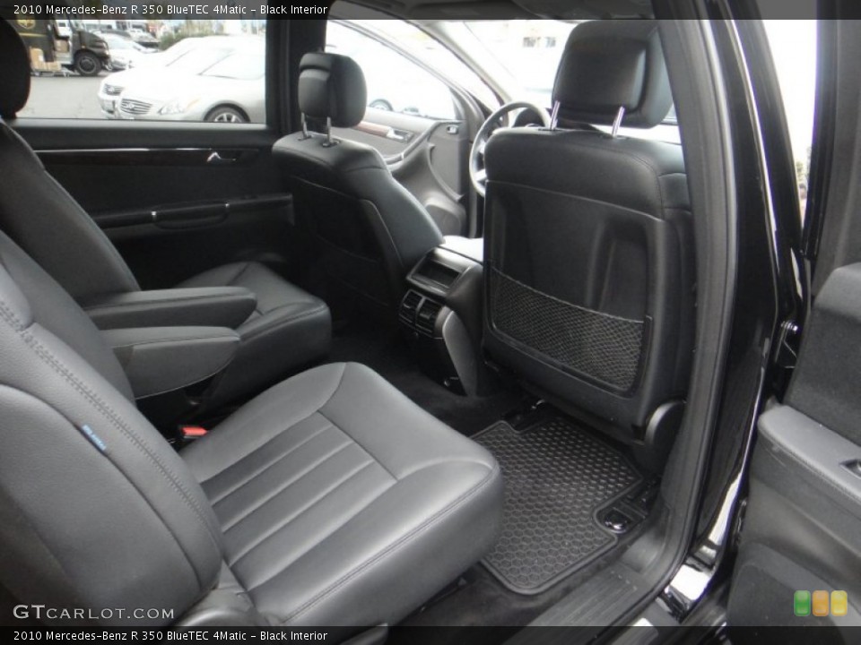 Black Interior Rear Seat for the 2010 Mercedes-Benz R 350 BlueTEC 4Matic #77122403