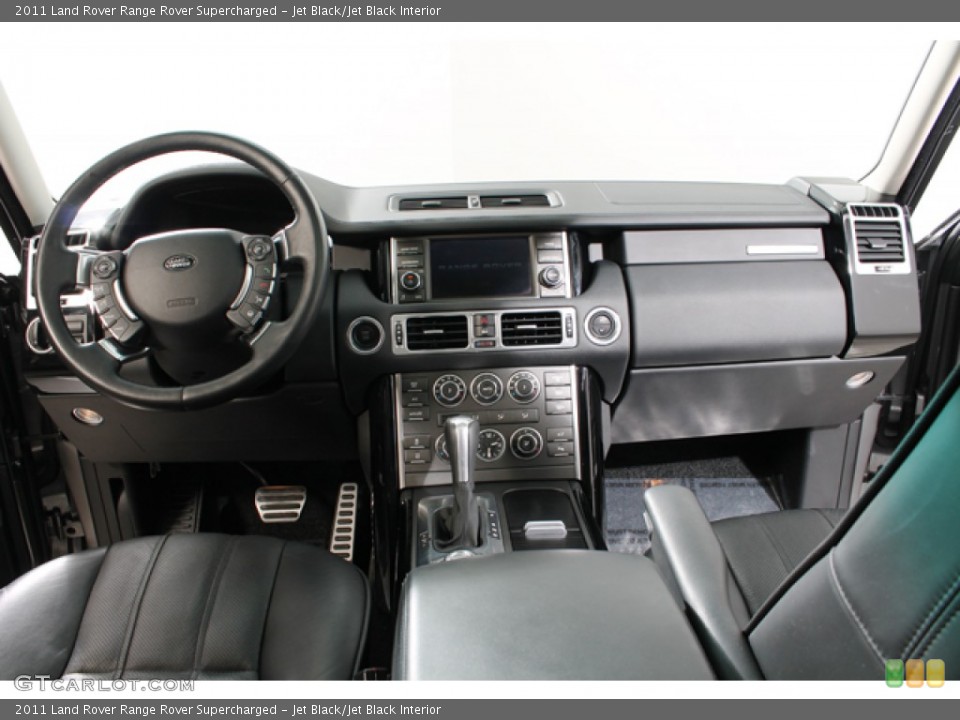 Jet Black/Jet Black Interior Dashboard for the 2011 Land Rover Range Rover Supercharged #77124419