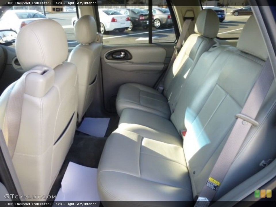 Light Gray Interior Rear Seat for the 2006 Chevrolet TrailBlazer LT 4x4 #77129132