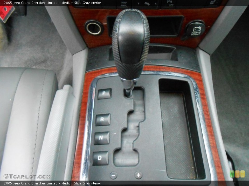 Medium Slate Gray Interior Transmission for the 2005 Jeep Grand Cherokee Limited #77132819