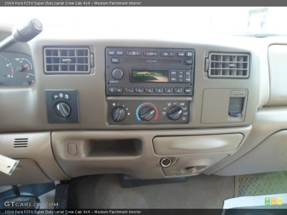 Medium Parchment Interior Controls for the 2004 Ford F250 Super Duty Lariat Crew Cab 4x4 #77138741
